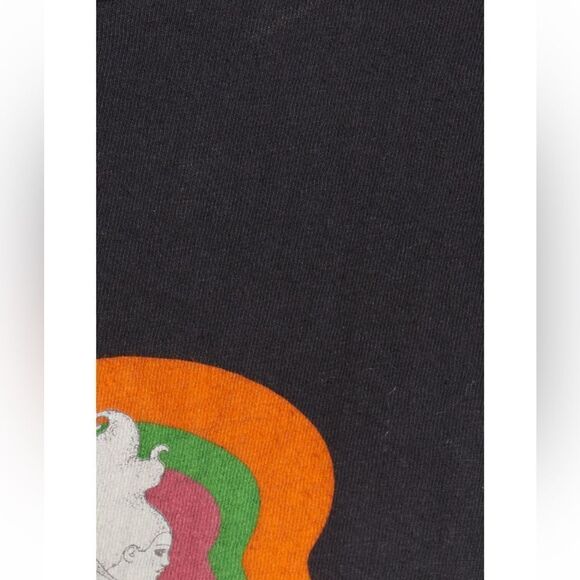 Levi’s Retro Graphic Tee-NWT   - Picture 3 of 6